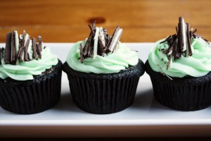 andes-mint-chocolate-cupcakes-2