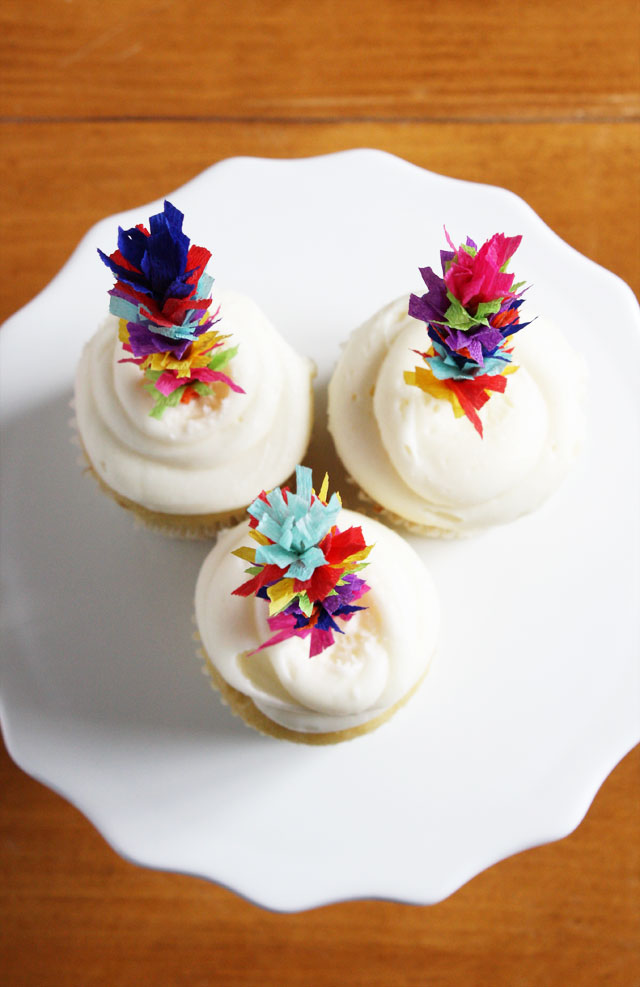 Make these cute fringed cupcake toppers for your next fiesta!