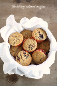 blackberry-oatmeal-muffins