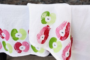 apple-stamped-tea-towels-3