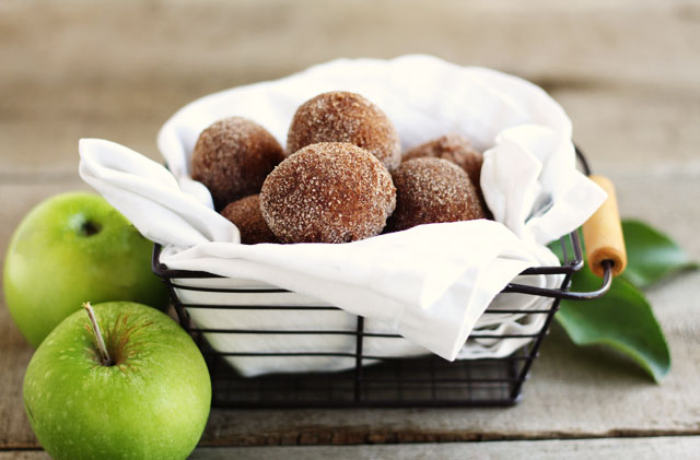 These delicious homemade applesauce donuts are the perfect fall treat!