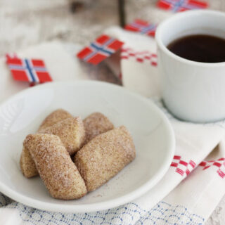 Norwegian Cinnamon Thumbs are buttery sweet scandinavian cookies