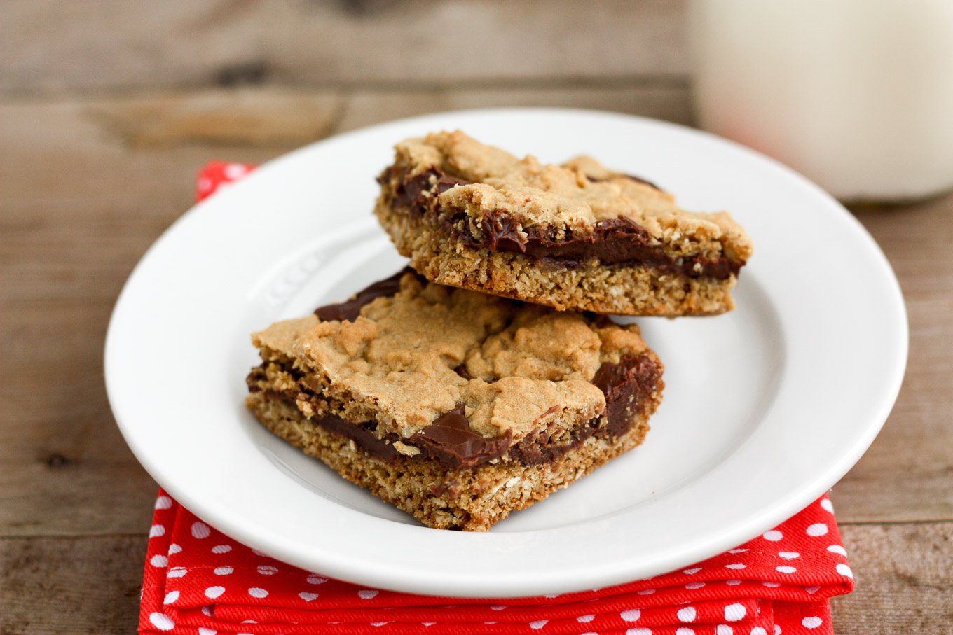 chocolate revel bar cookies | a butter oatmeal bar cookie with a chocolate fudge filling