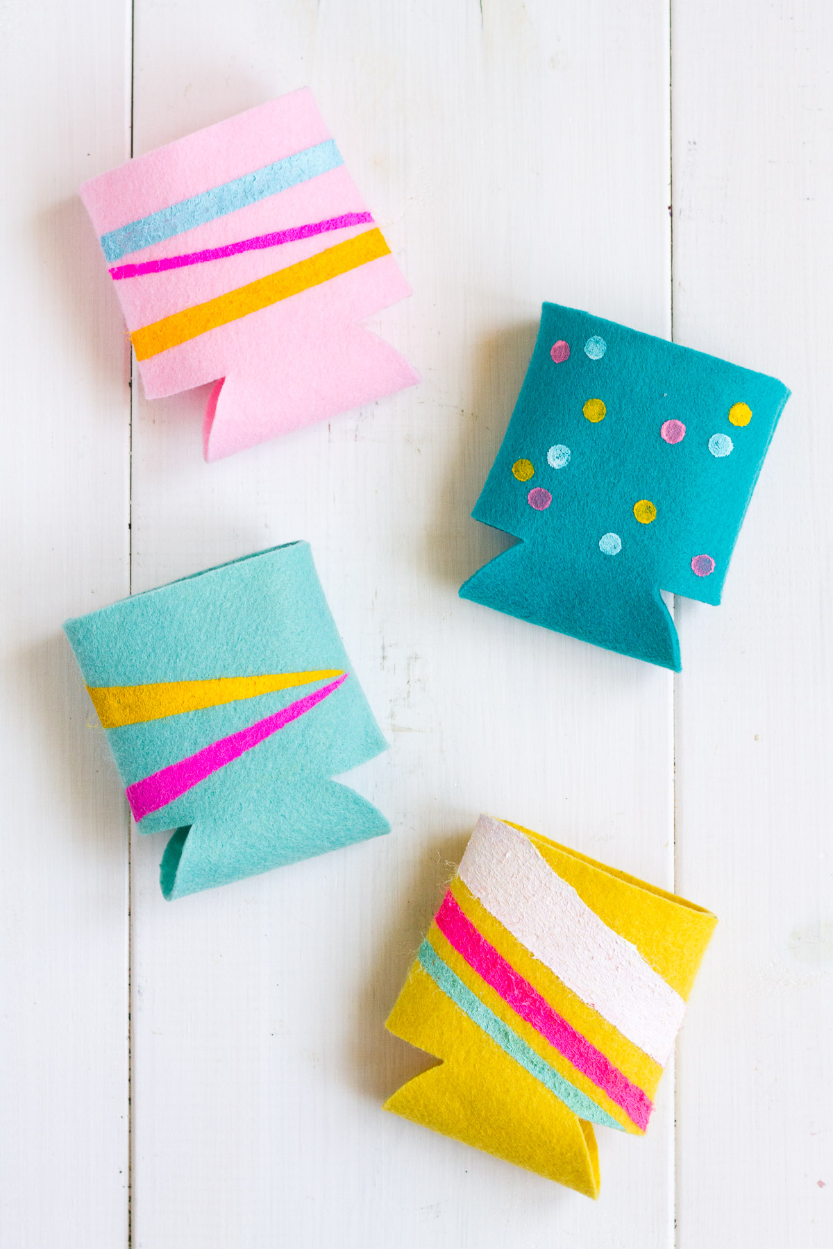 Make these cute and cozy DIY drink holders!