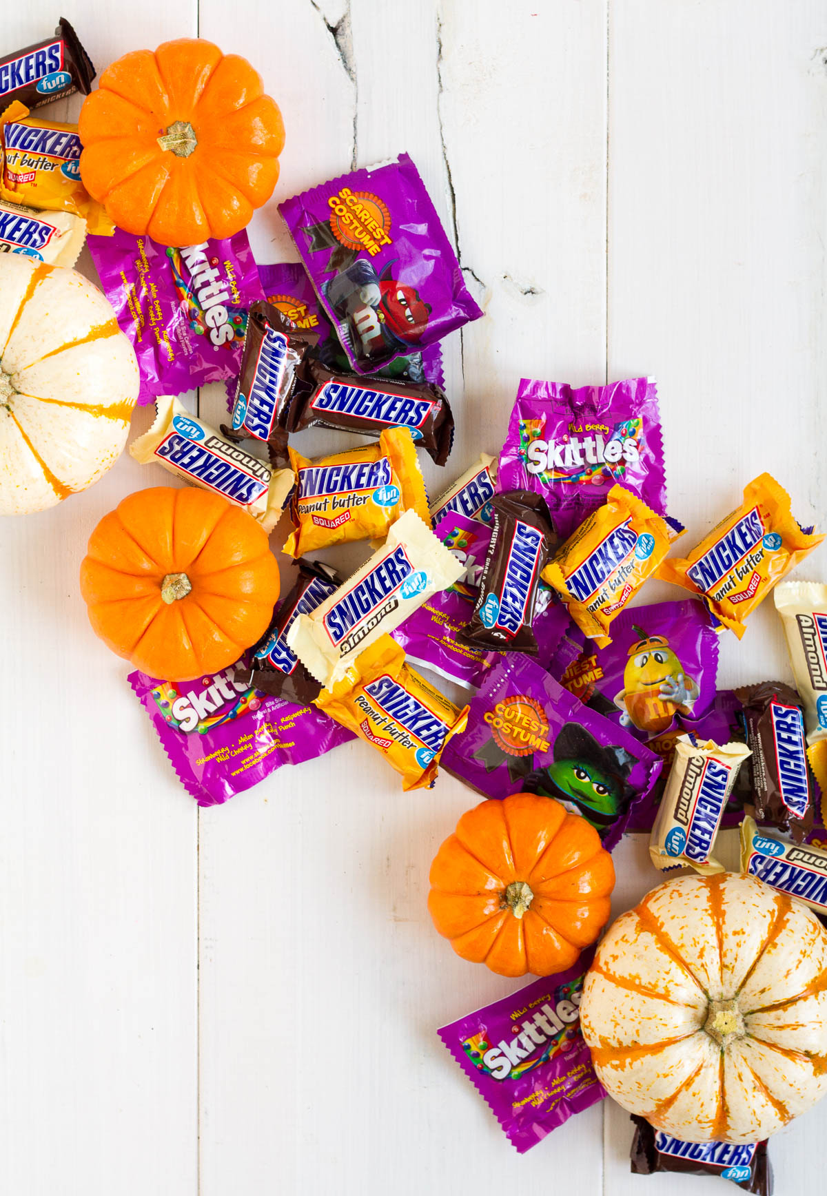 These free printable halloween treat bags are an easy and festive DIY!