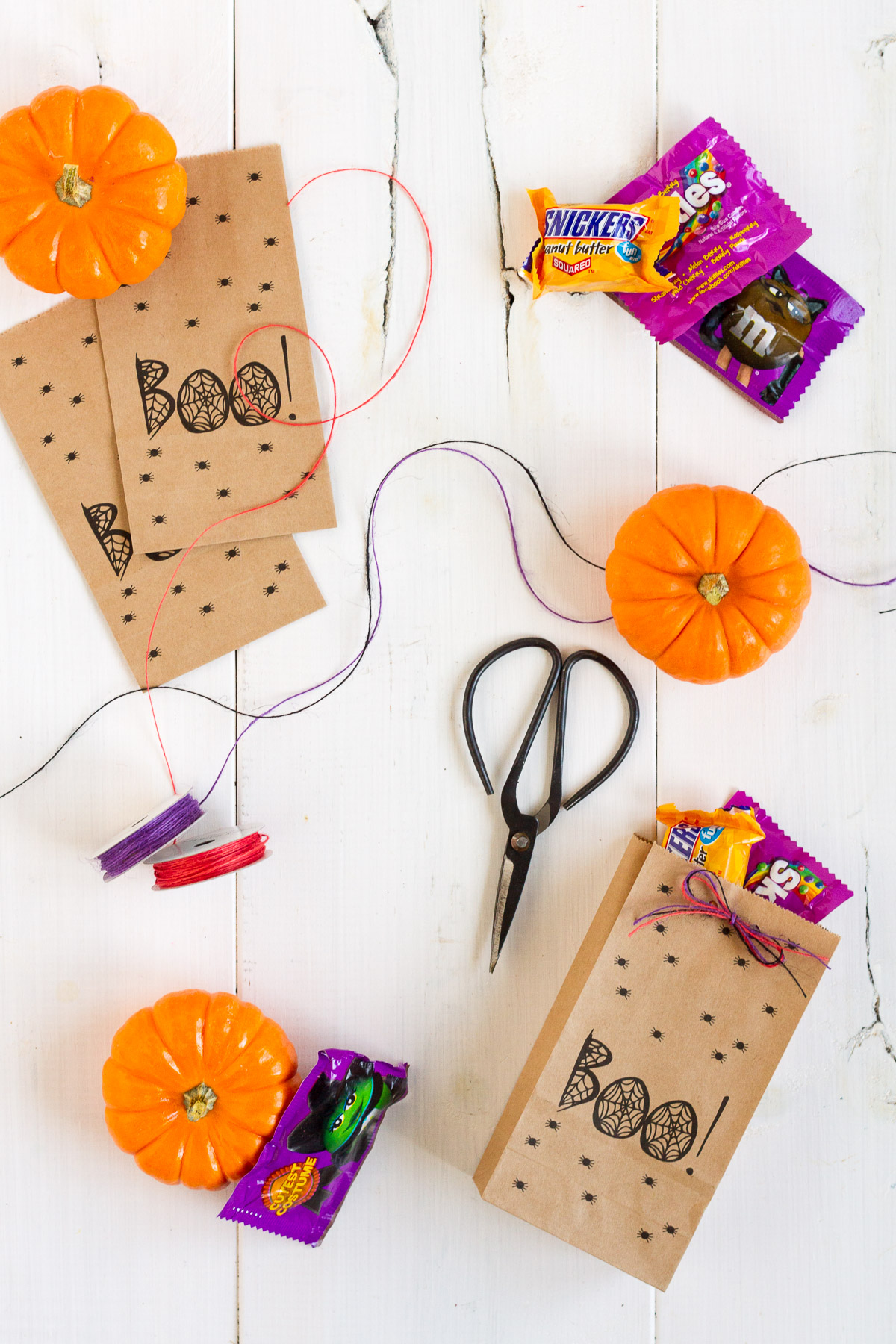 These free printable halloween treat bags are an easy and festive DIY!