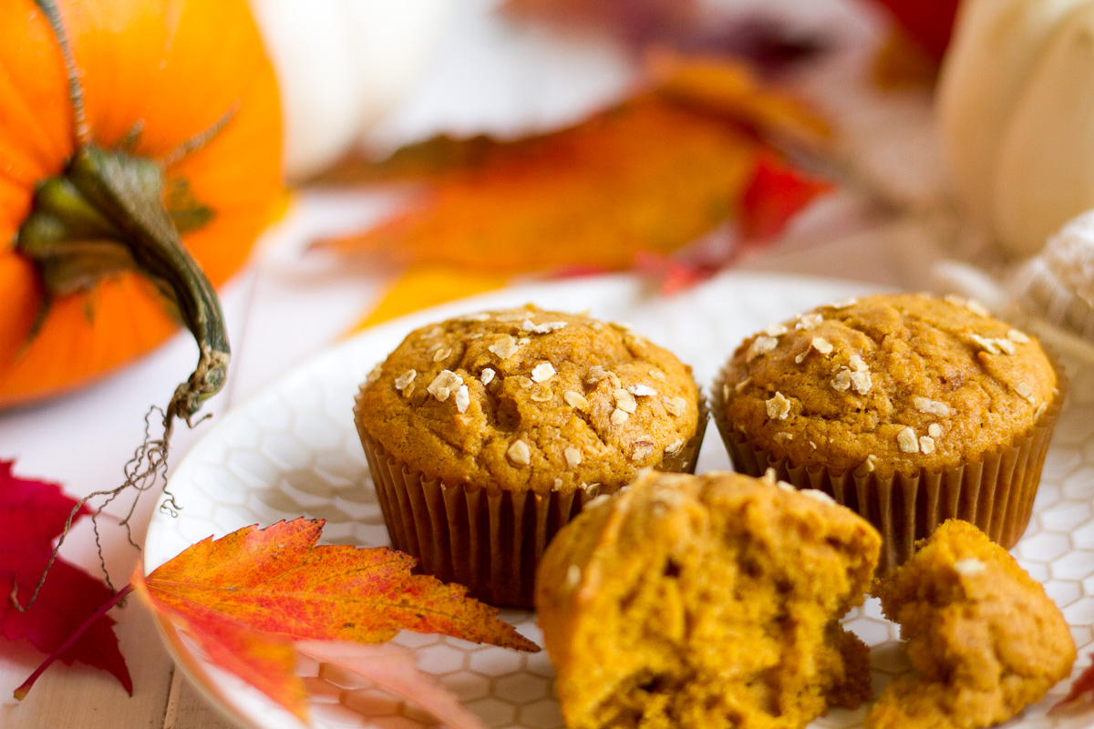 These easy pumpkin muffins are a breeze to make, and are the perfect delicious Fall breakfast!