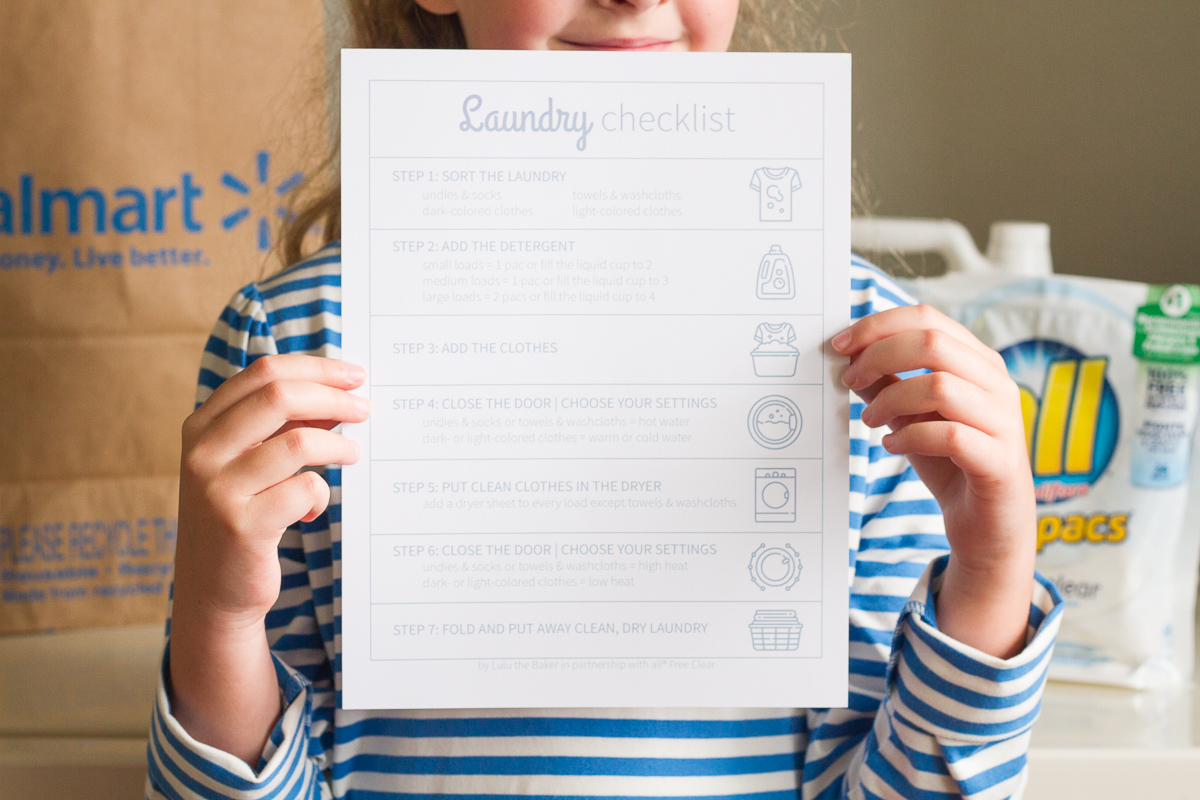 This free printable laundry checklist will help your kids learn how to help with the laundry.