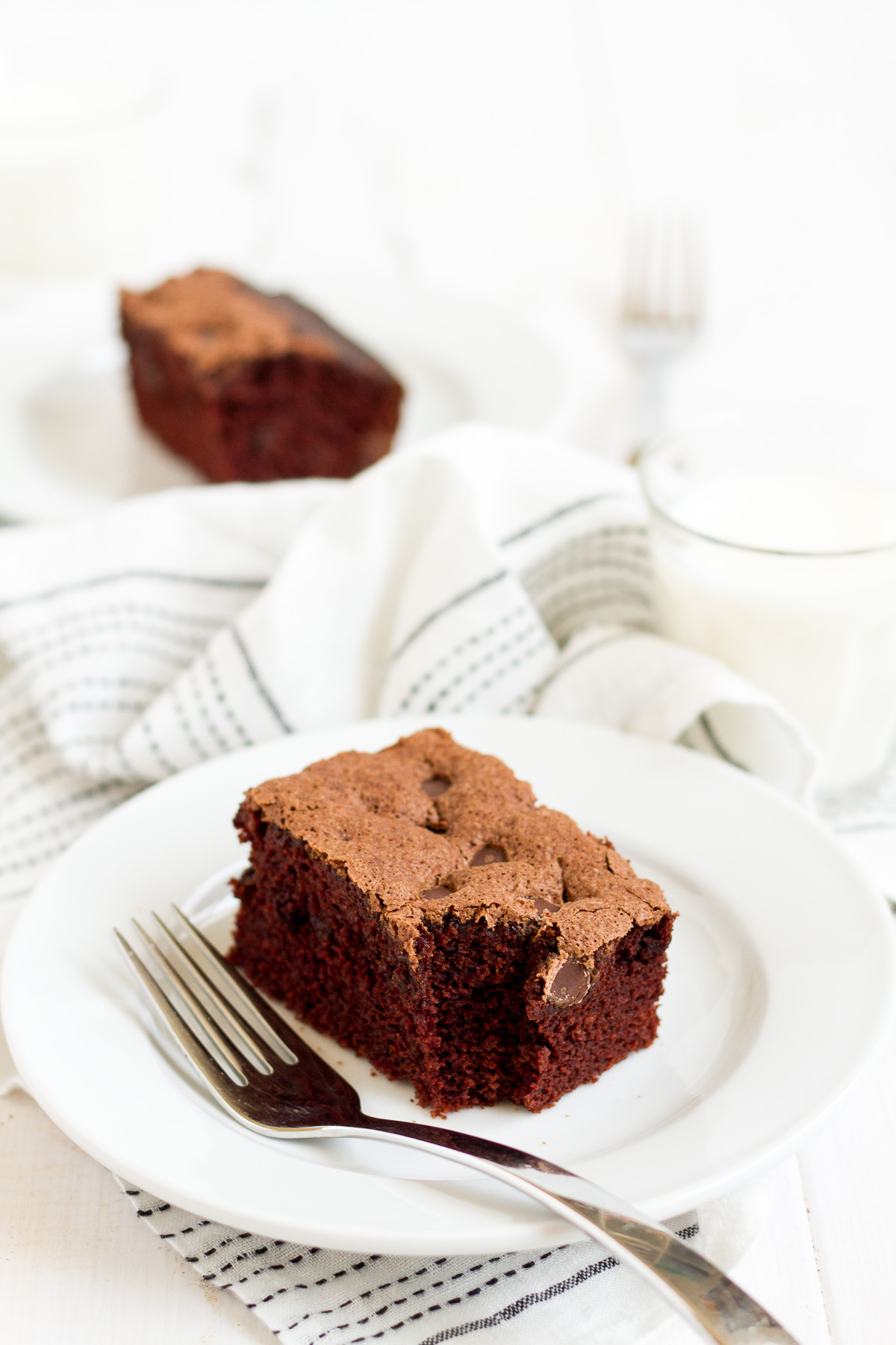 This super simple one-bowl double chocolate cake is easy and delicious!