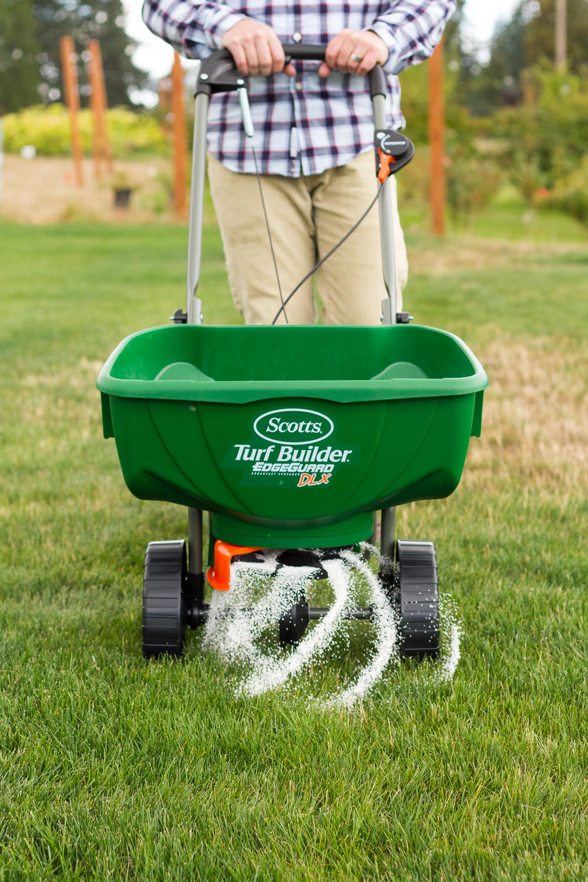 11 fall chores that will make your lawn, yard, and garden happy and healthy next spring!