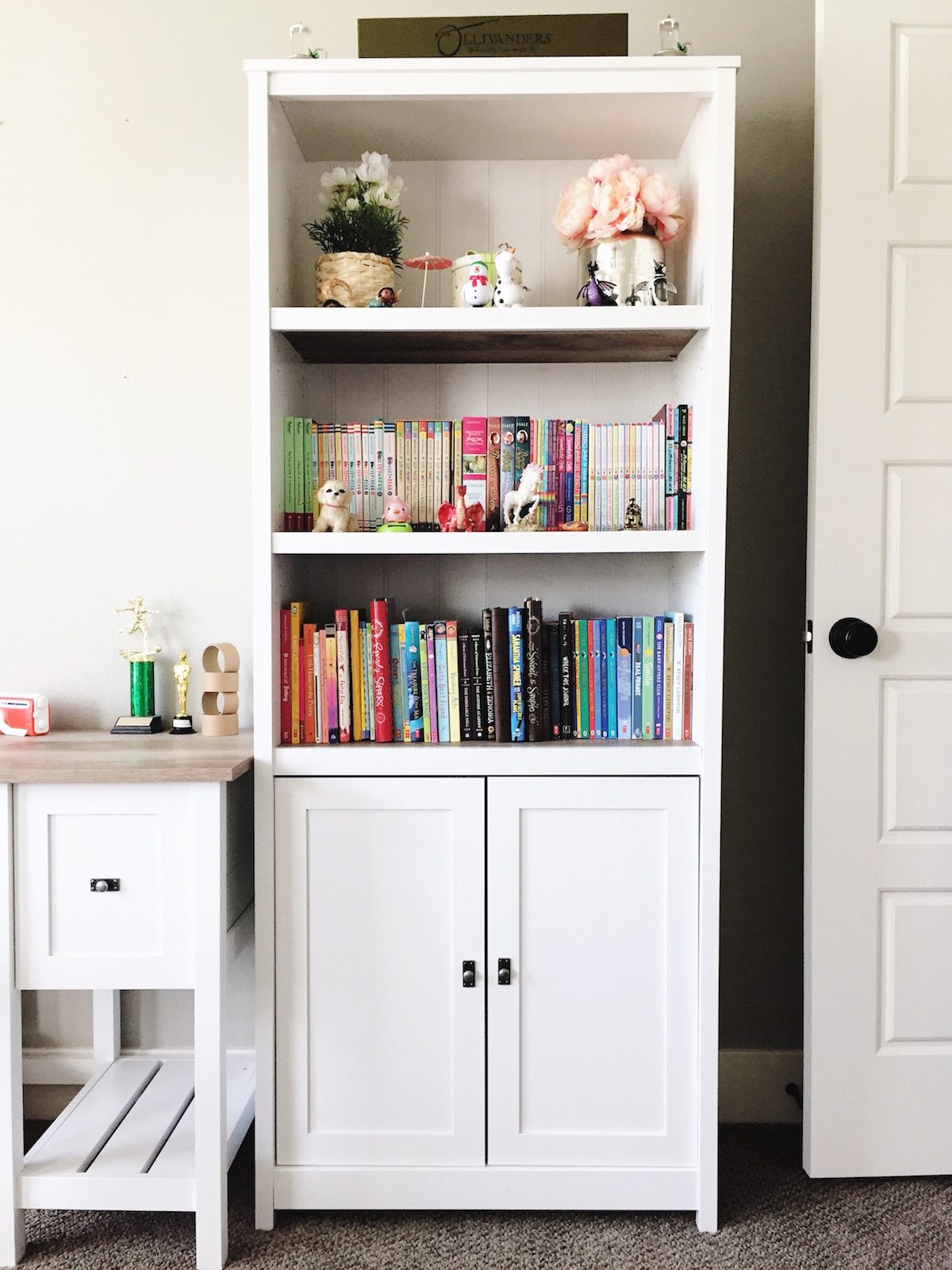 We're making over our daughter's bedroom for the Spring 2019 One Room challenge!