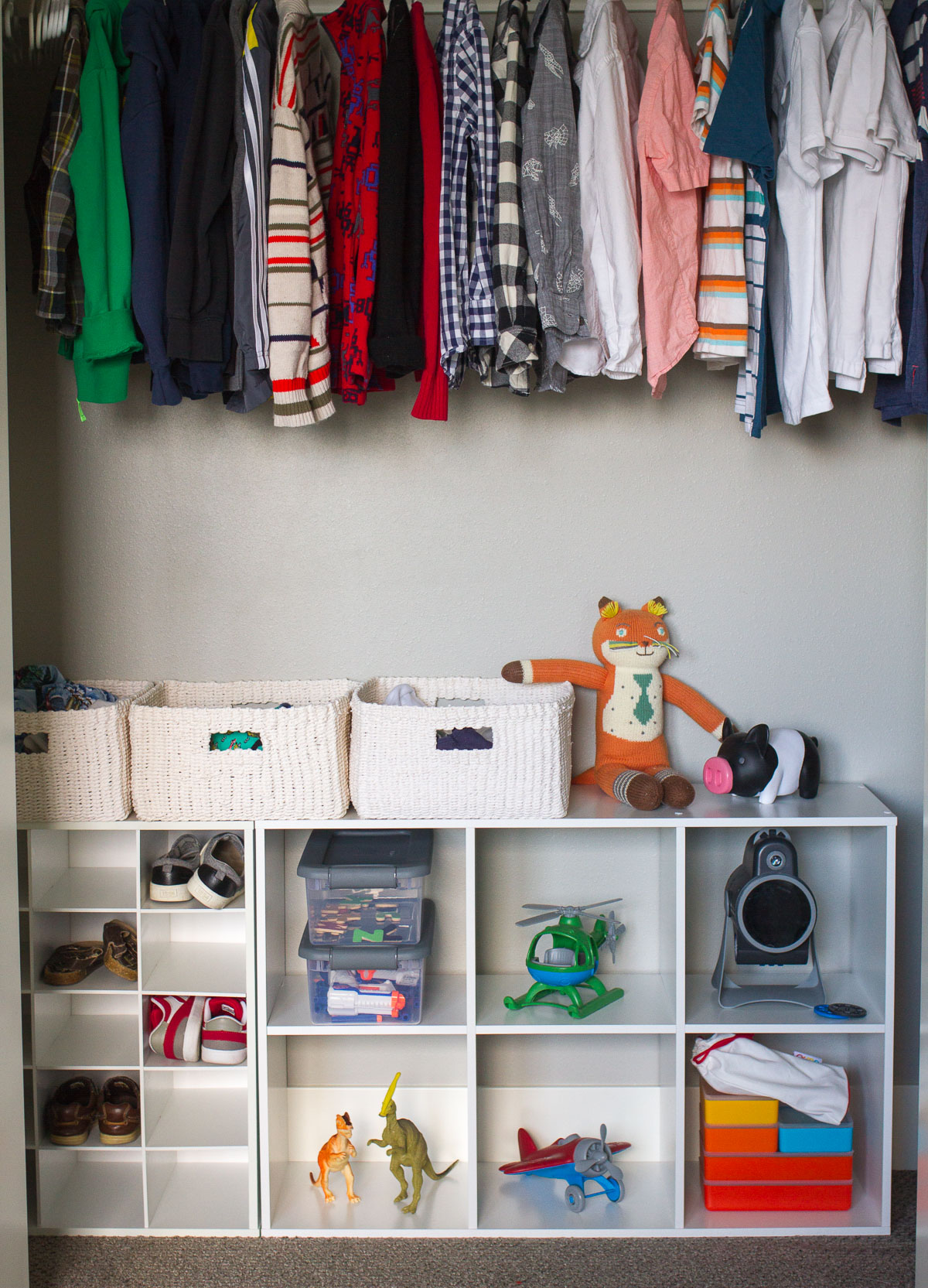 Keeping Your Kids' Closets Organized - Lulu the Baker