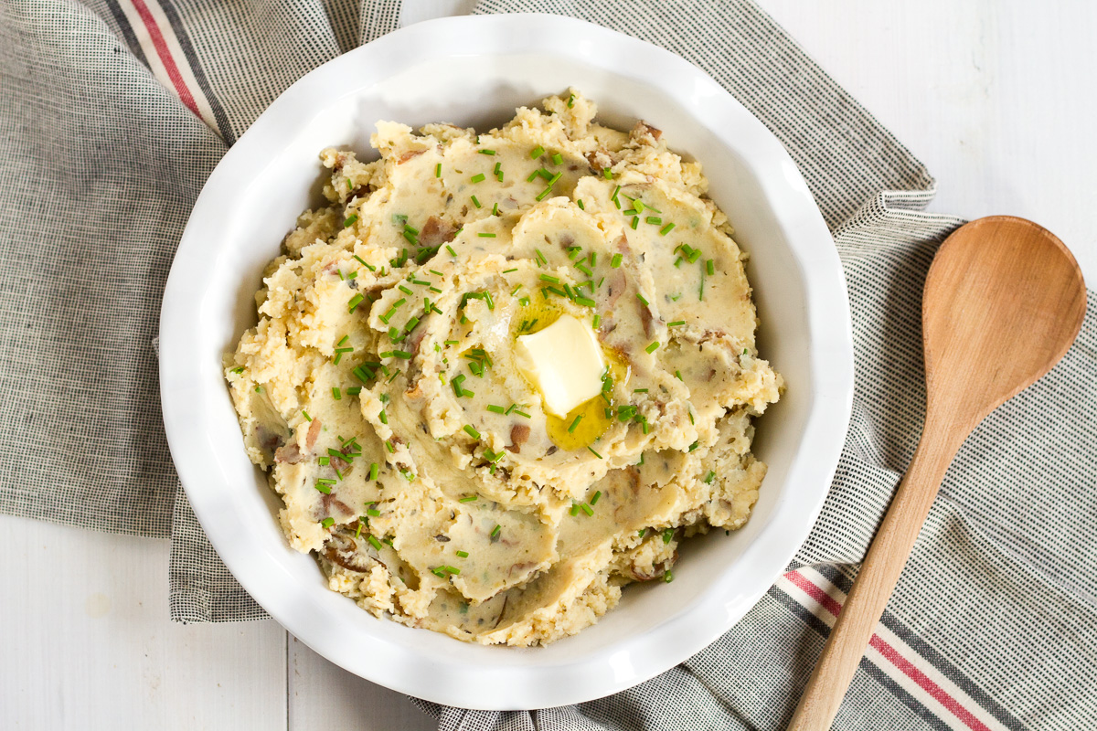 Slow-Cooker Buttermilk Smashed Red Potatoes are an easy, fuss-free, delicious side dish.