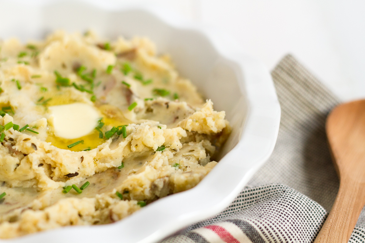 Slow-Cooker Buttermilk Smashed Red Potatoes are an easy, fuss-free, delicious side dish.
