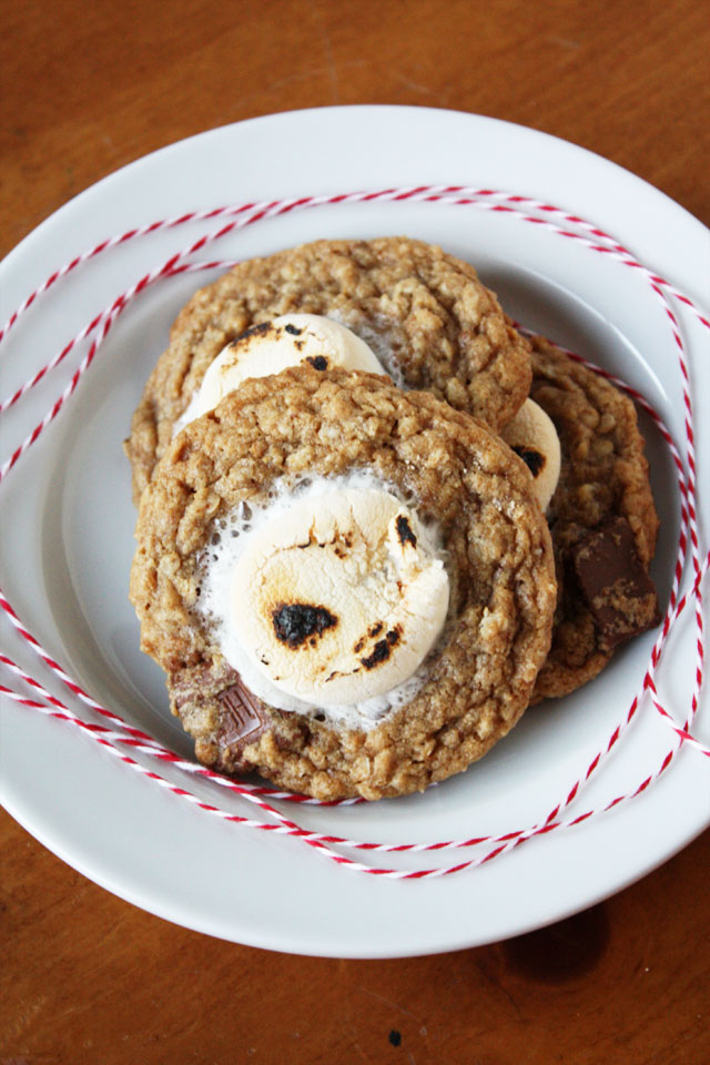 campfire smores cookies with chocolate chunks and marshmallows